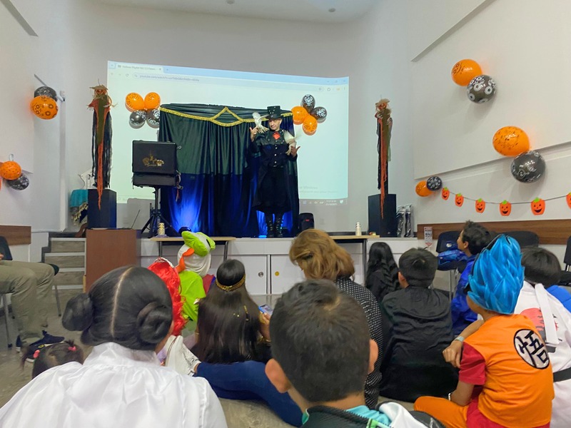 Celebración de Halloween SAEJ